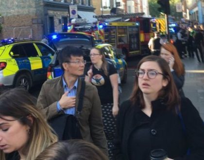 Explosión en un vagón del metro de Londres deja varios heridos leves y es investigada como incidente "terrorista"