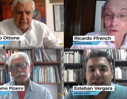Ernesto Ottone, Ricardo Ffrench-Davis y Crisóstomo Pizarro conversaron sobre la crisis del capitalismo y otra manera de vivir y pensar